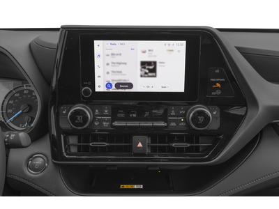 2024 Toyota Highlander Hybrid XLE