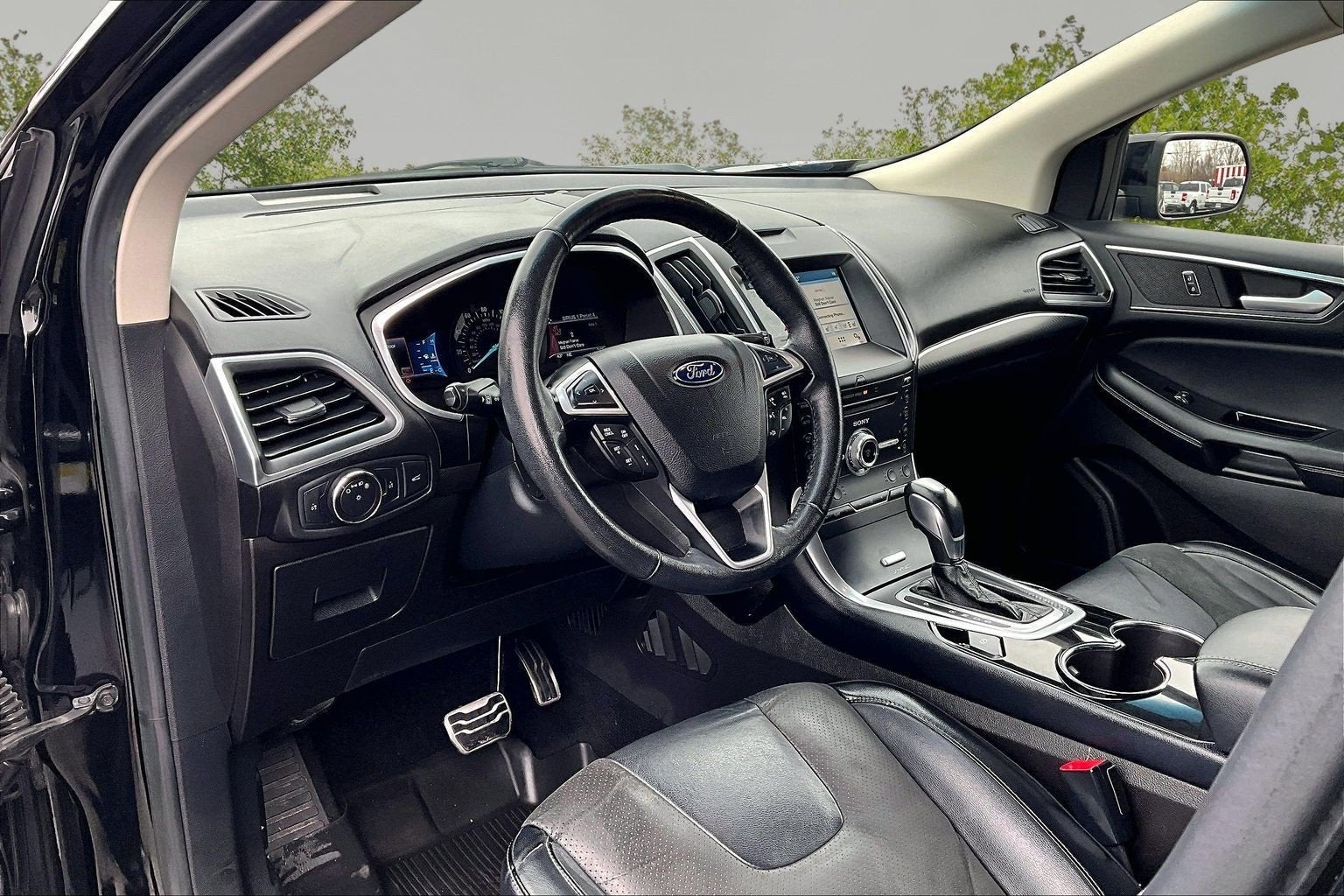 2017 Ford Edge Sport