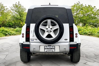 2022 Land Rover Defender SE