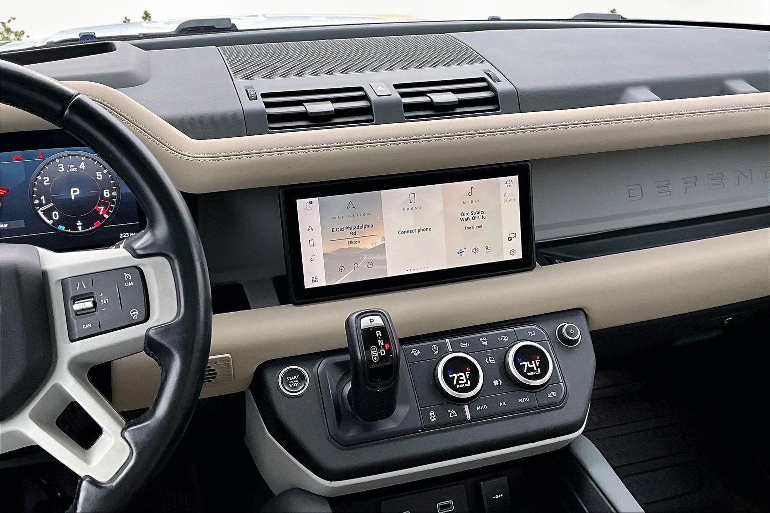 2022 Land Rover Defender SE