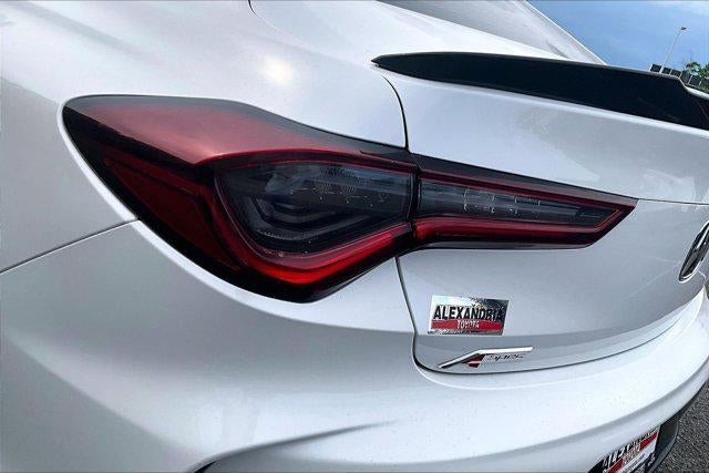 2022 Acura TLX w/A-Spec Package