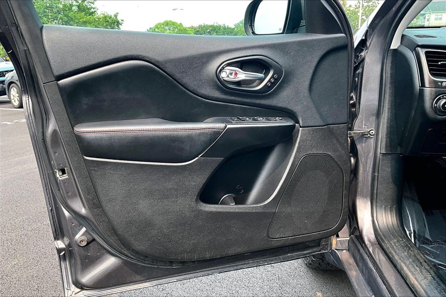 2019 Jeep Cherokee Trailhawk Elite
