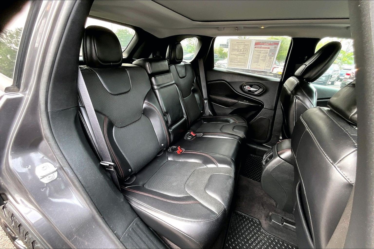 2019 Jeep Cherokee Trailhawk Elite