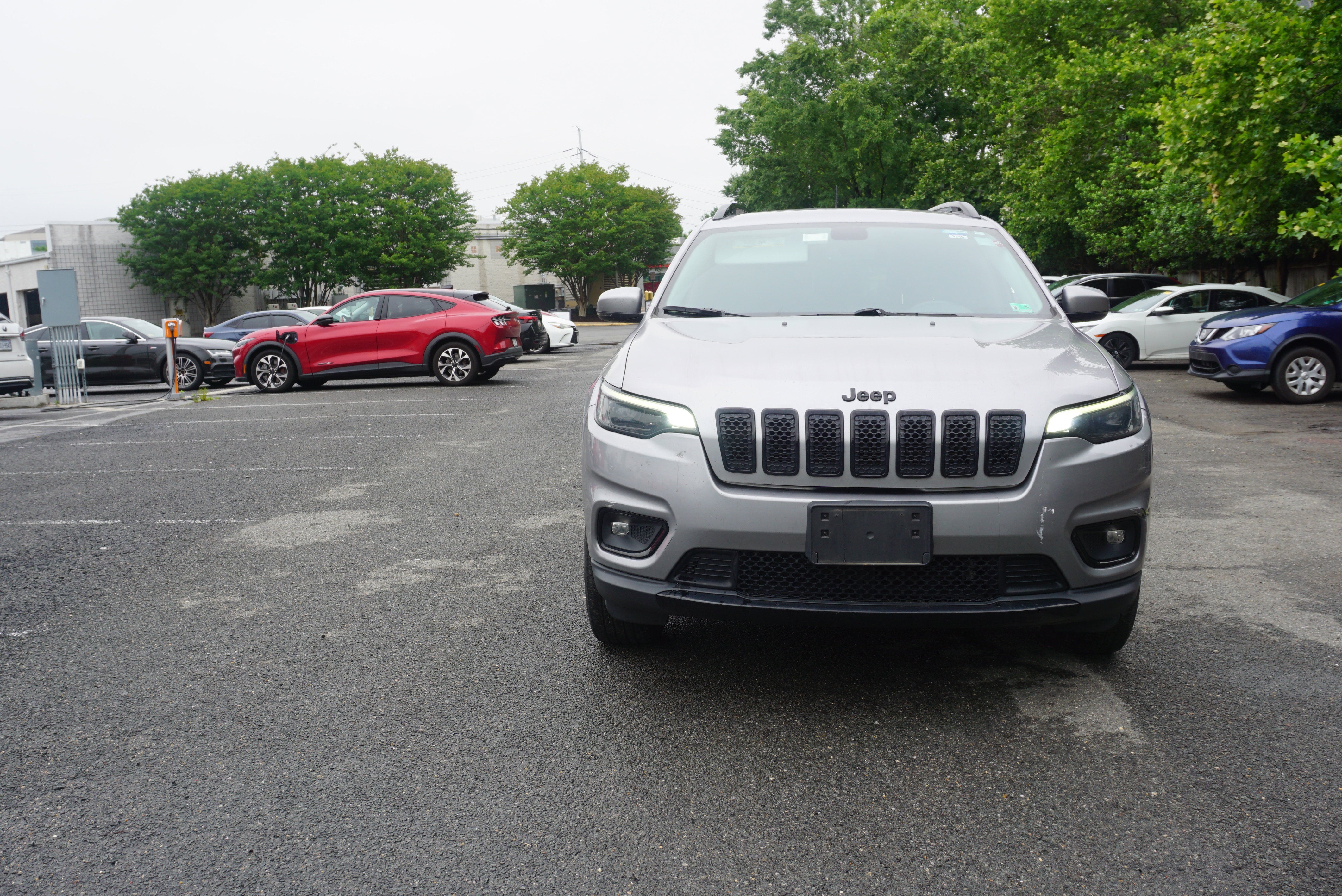 2020 Jeep Cherokee Altitude