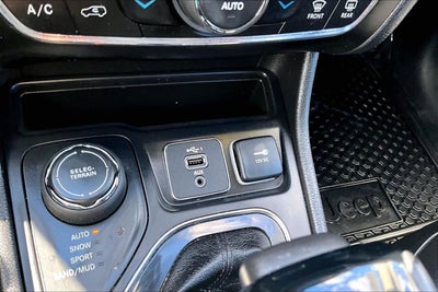 2020 Jeep Cherokee Altitude