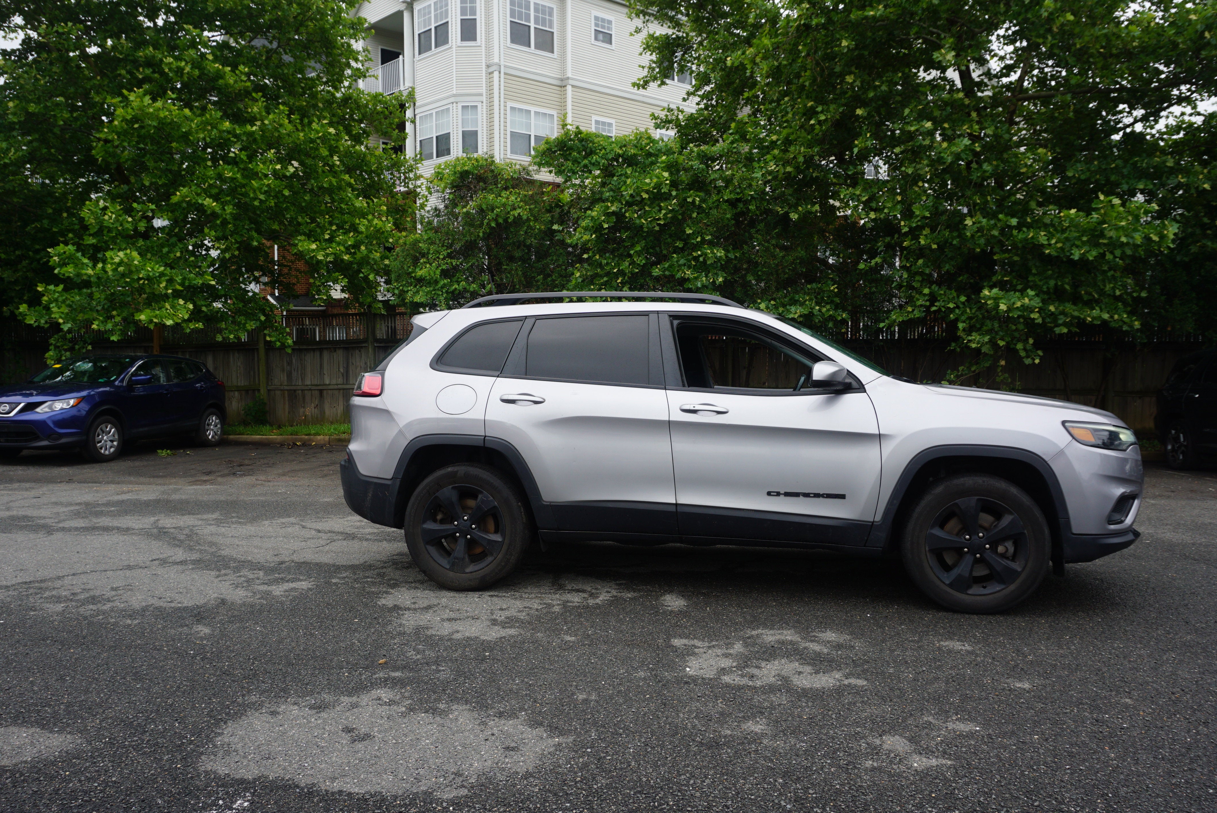 2020 Jeep Cherokee Altitude