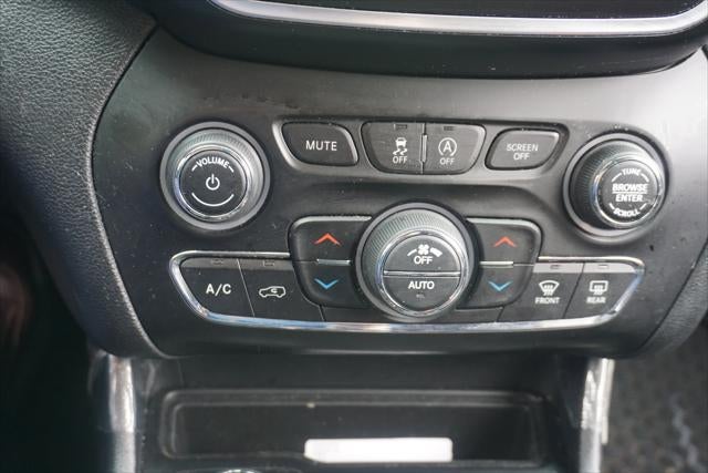 2020 Jeep Cherokee Altitude