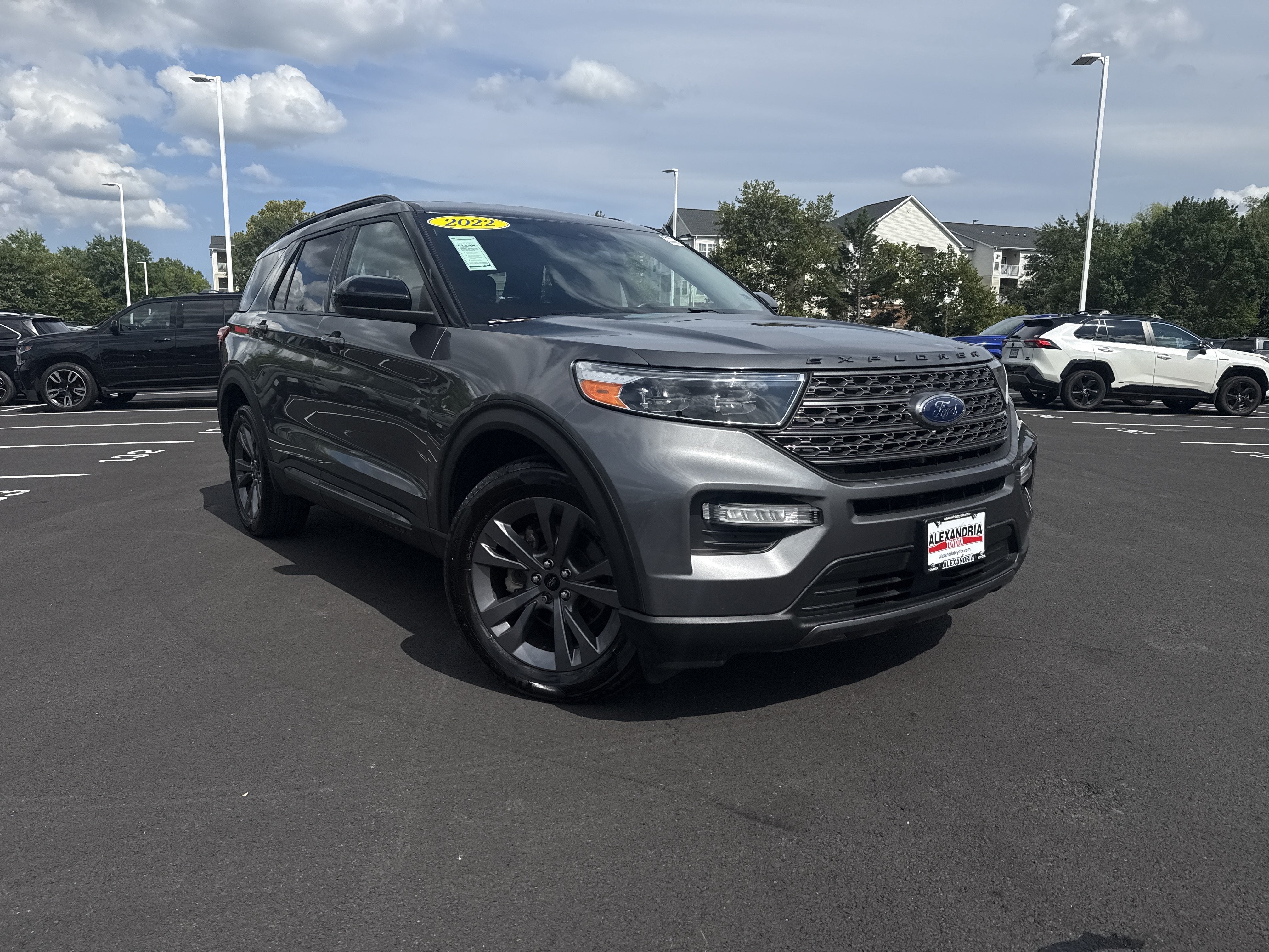 2022 Ford Explorer XLT