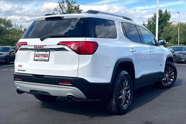 2017 GMC Acadia SLT