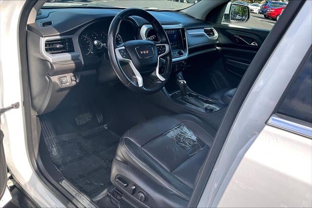 2017 GMC Acadia SLT