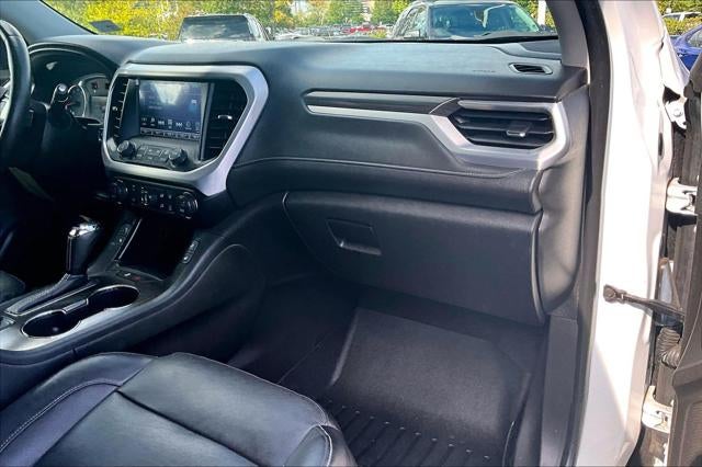 2017 GMC Acadia SLT
