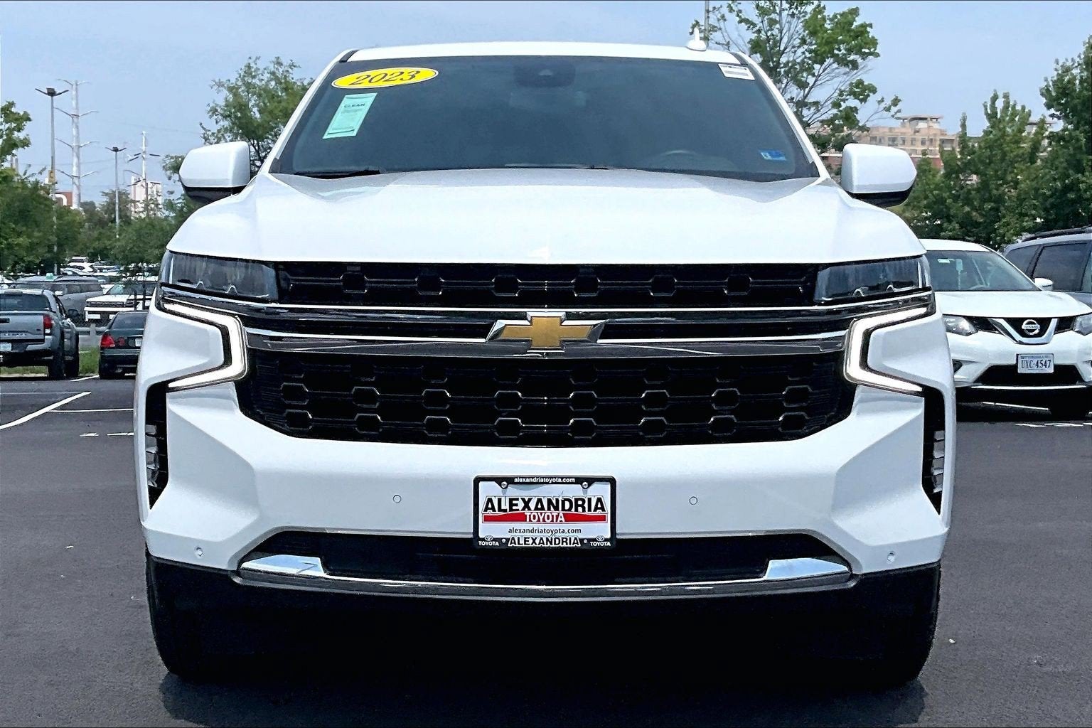 2023 Chevrolet Suburban LS