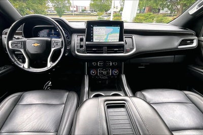 2022 Chevrolet Suburban LT
