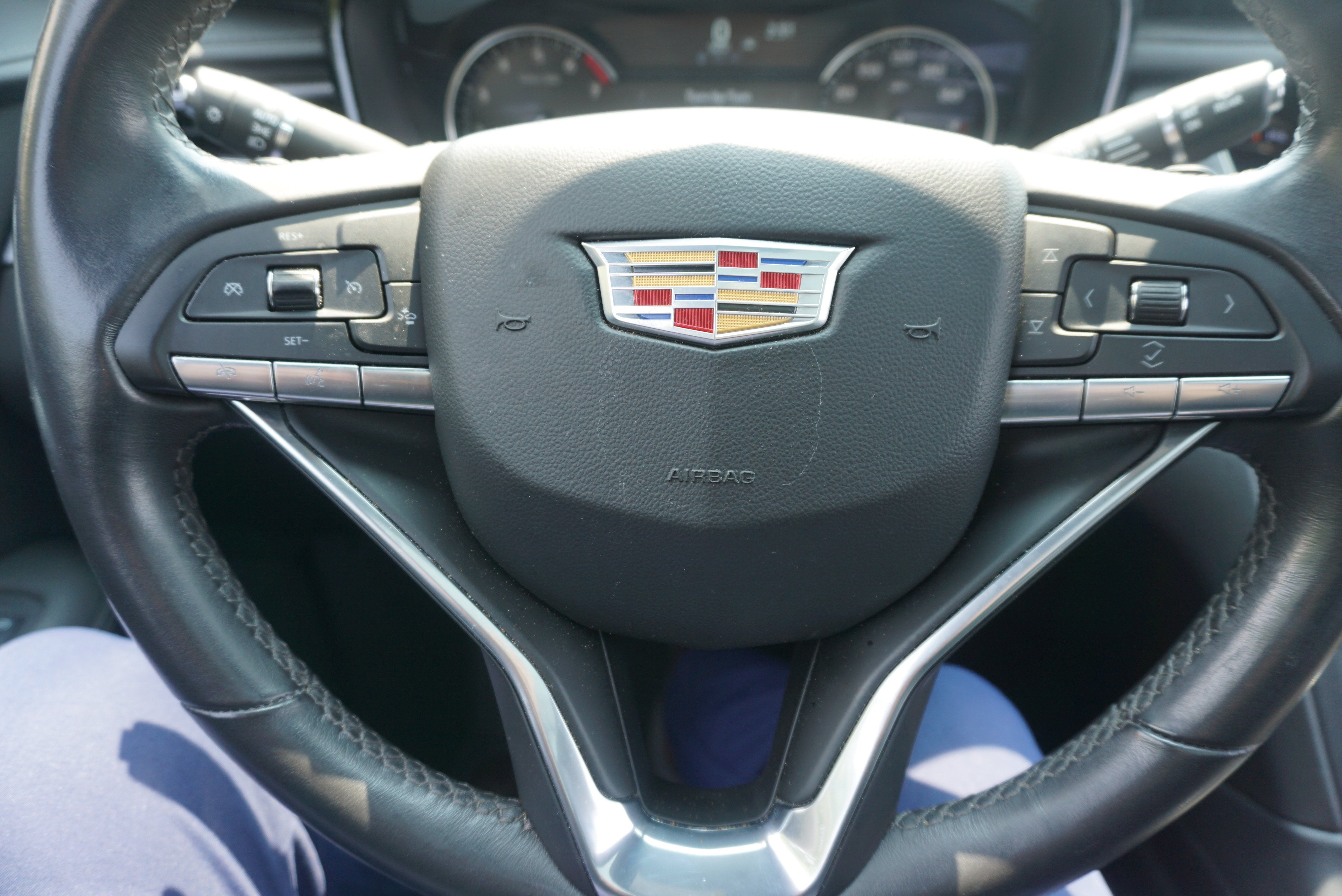 2024 Cadillac XT6 AWD Luxury