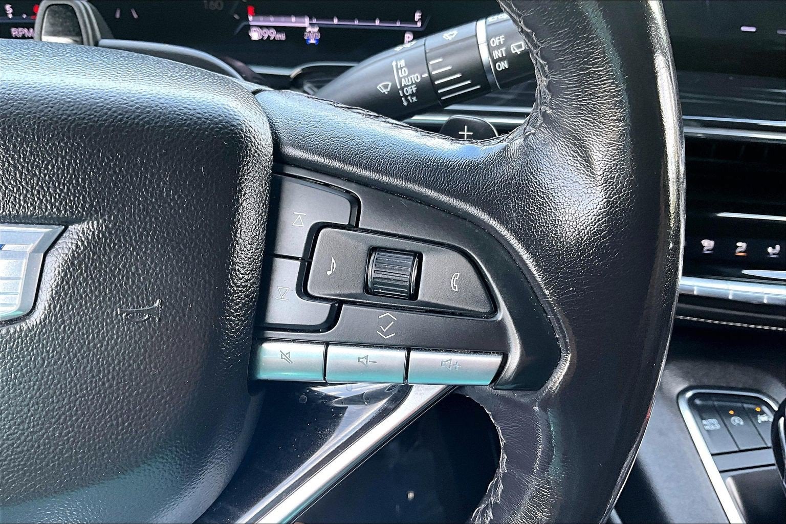 2023 Cadillac Escalade 4WD Sport