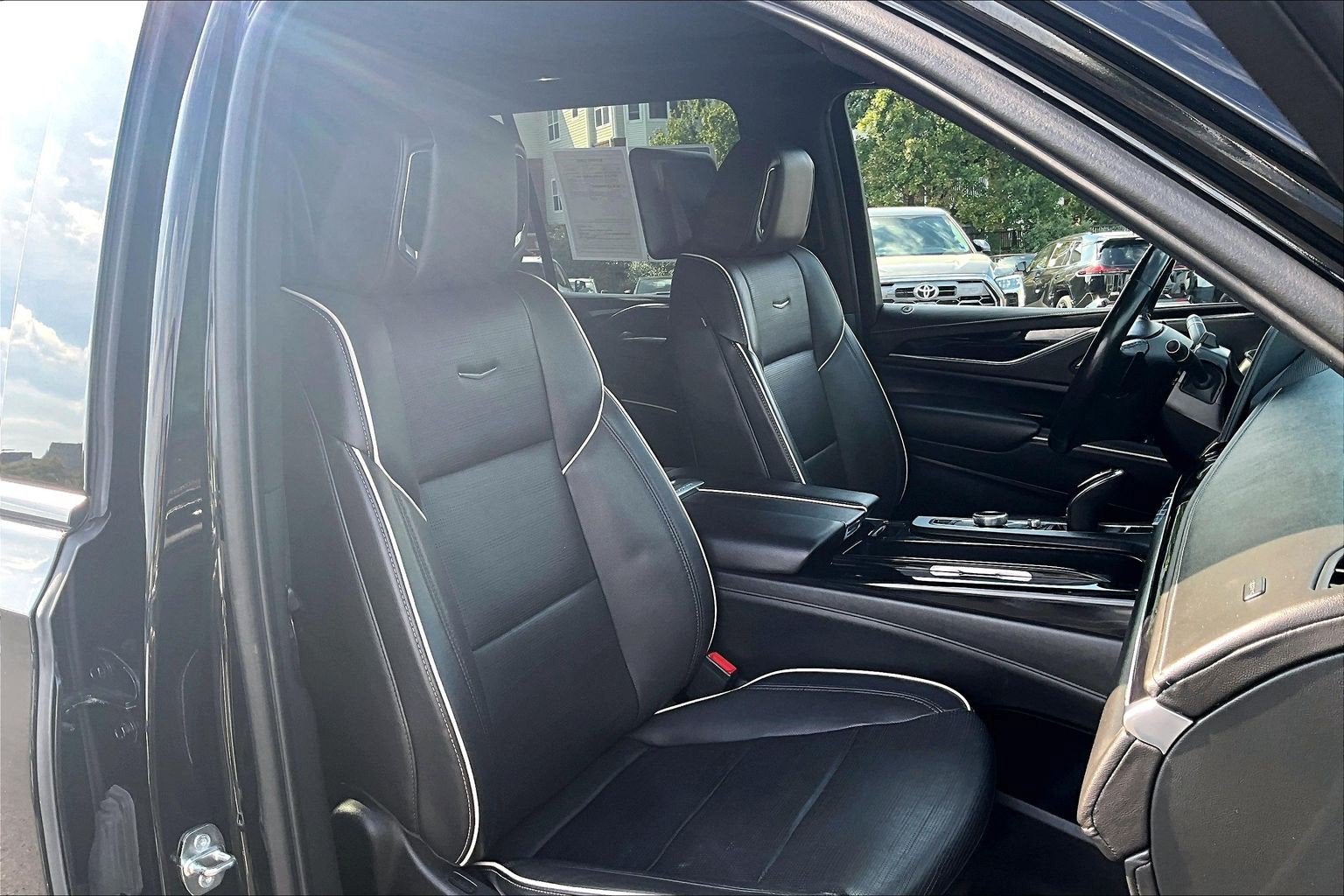2023 Cadillac Escalade 4WD Sport