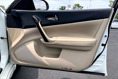 2014 Nissan Maxima 3.5 SV w/Premium Pkg