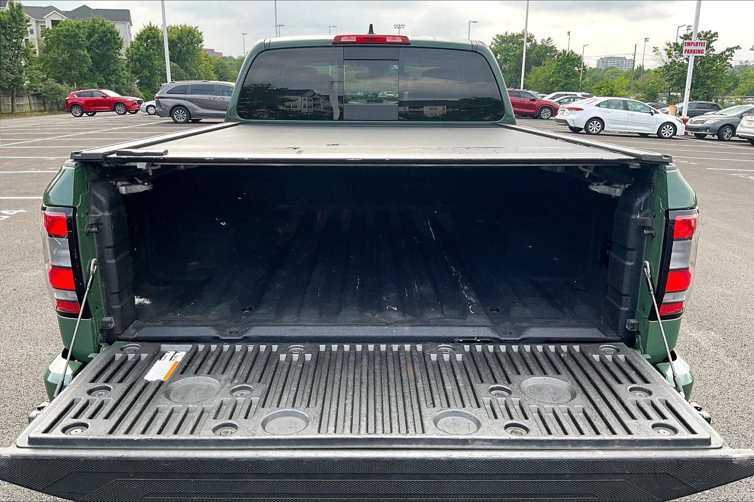 2023 Nissan Frontier SV