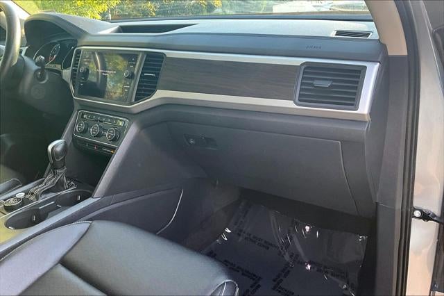2021 Volkswagen Atlas 3.6L V6 SE w/Technology