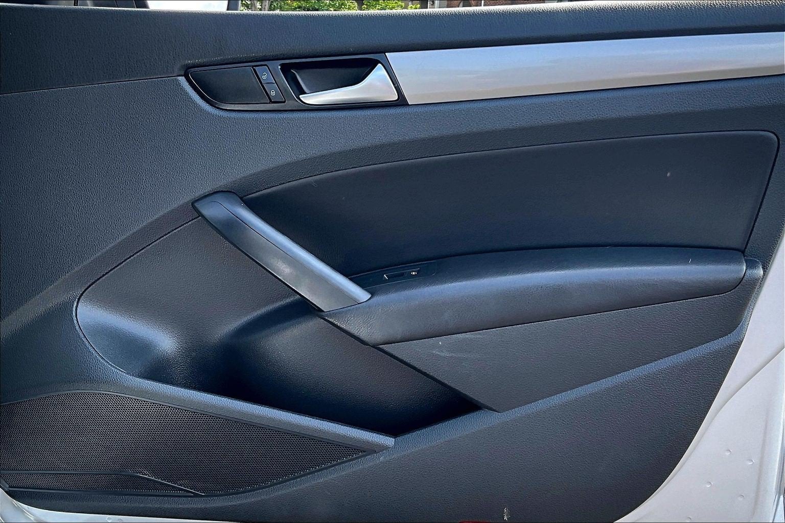 2015 Volkswagen Passat 1.8T Wolfsburg Ed