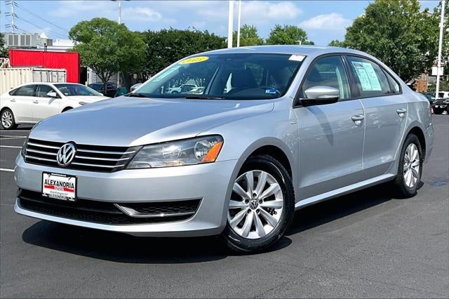 2015 Volkswagen Passat 1.8T Wolfsburg Ed