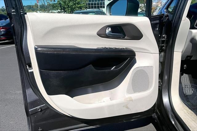2019 Chrysler Pacifica Touring L Plus