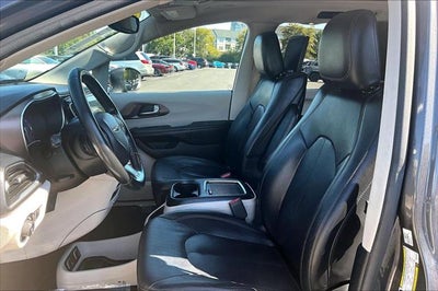 2019 Chrysler Pacifica Touring L Plus