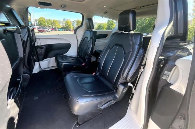 2019 Chrysler Pacifica Touring L Plus