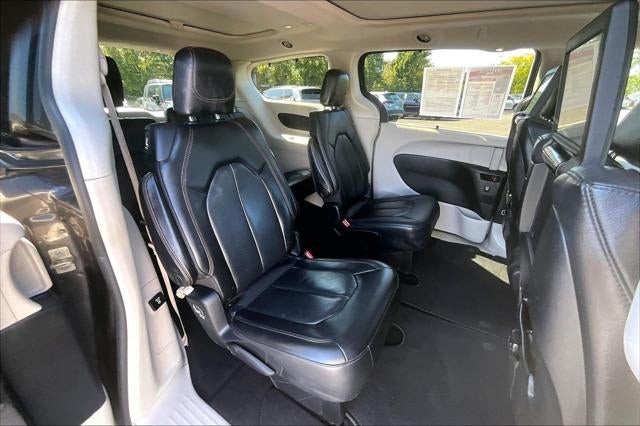 2019 Chrysler Pacifica Touring L Plus