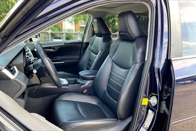 2020 Toyota RAV4 XLE Premium