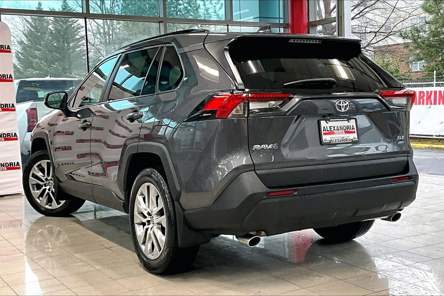2024 Toyota RAV4 XLE Premium