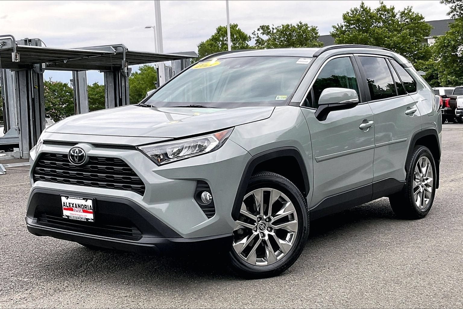 2021 Toyota RAV4 XLE Premium