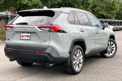 2021 Toyota RAV4 XLE Premium