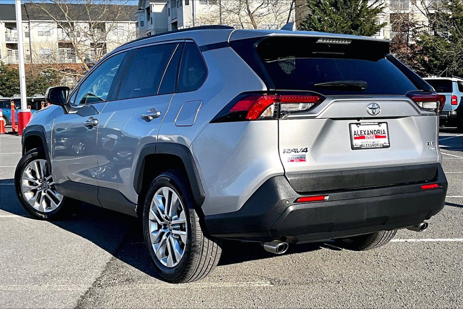 2025 Toyota RAV4 XLE Premium