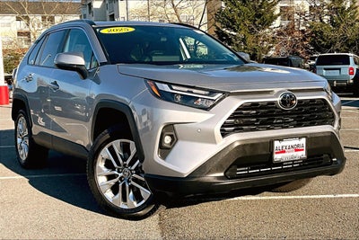 2025 Toyota RAV4 XLE Premium