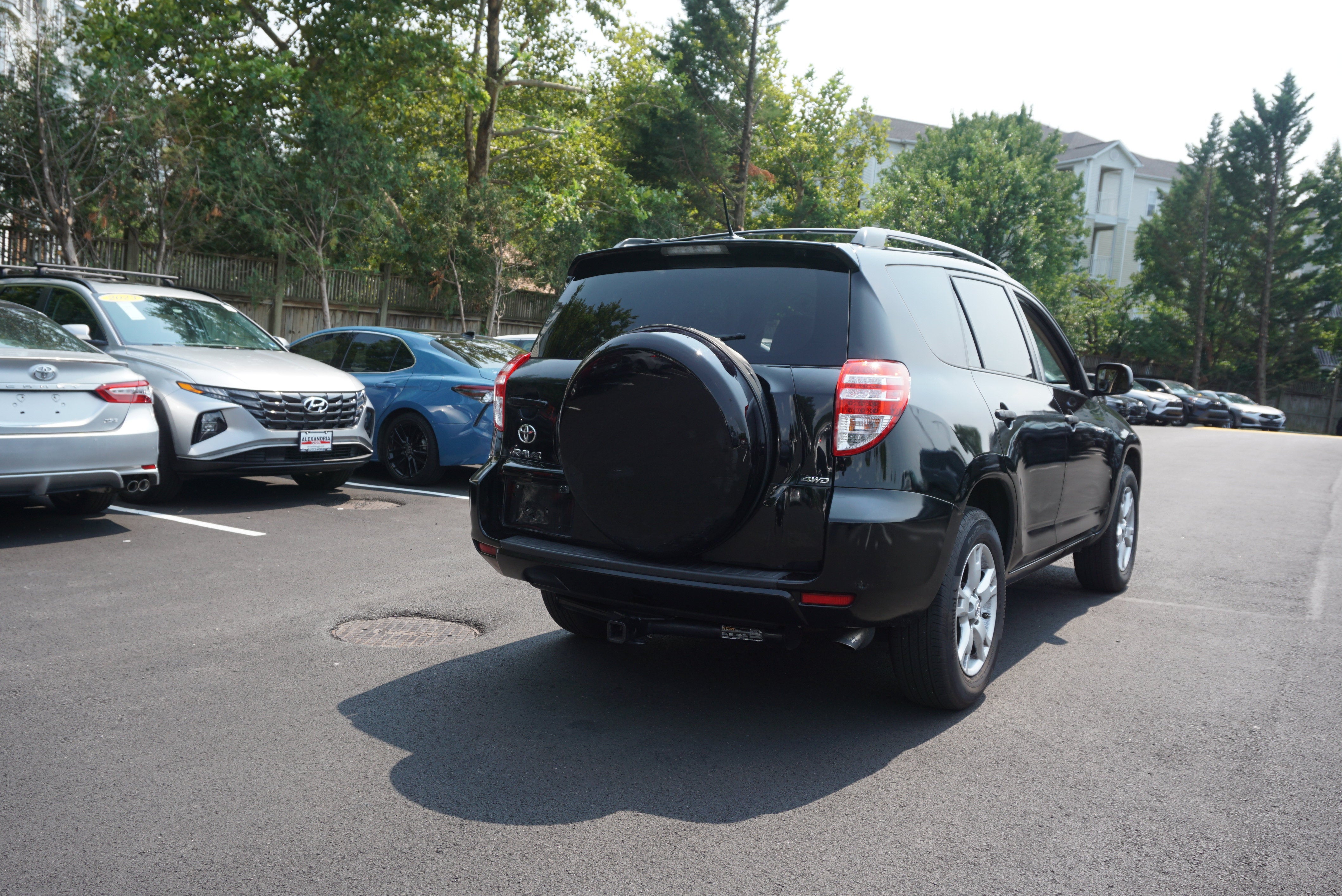 2011 Toyota RAV4 4WD 4dr V6 5-Spd AT (Natl)