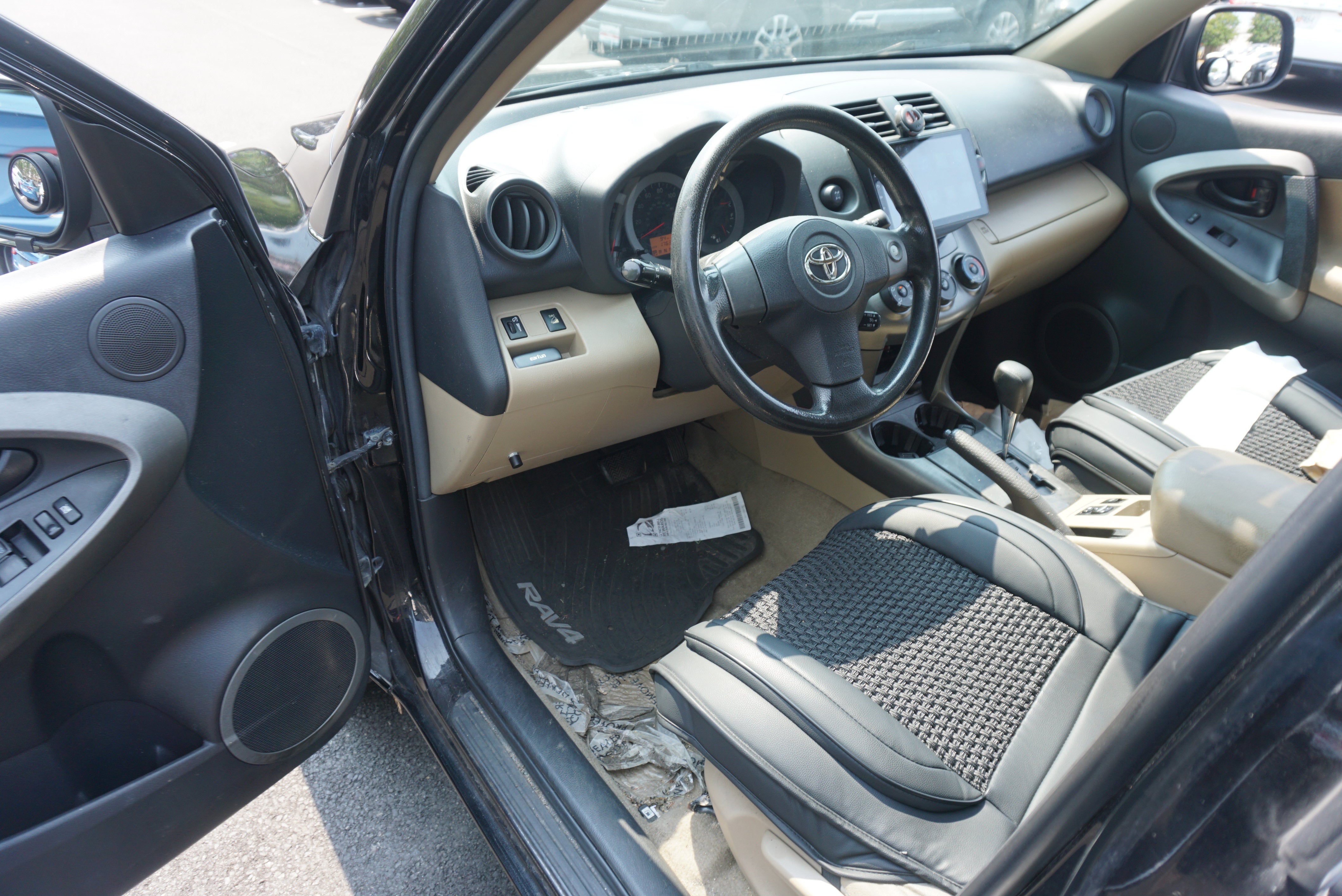 2011 Toyota RAV4 4WD 4dr V6 5-Spd AT (Natl)