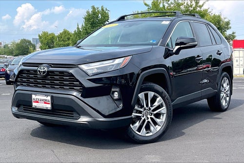 2022 Toyota RAV4 XLE Premium