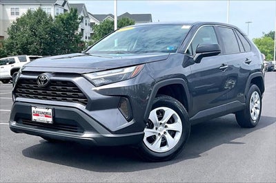 2025 Toyota RAV4 LE