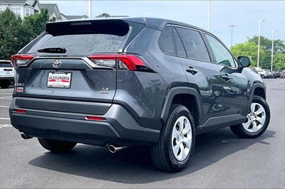 2025 Toyota RAV4 LE