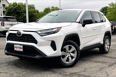 2023 Toyota RAV4 LE