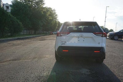 2023 Toyota RAV4 LE