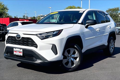 2023 Toyota RAV4 LE
