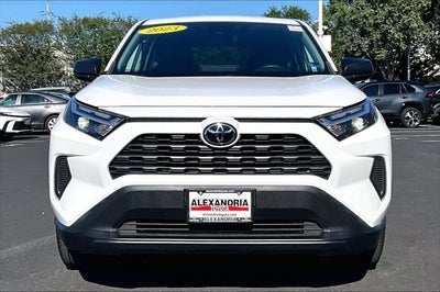 2023 Toyota RAV4 LE