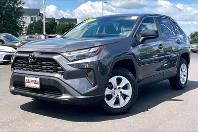 2023 Toyota RAV4 LE