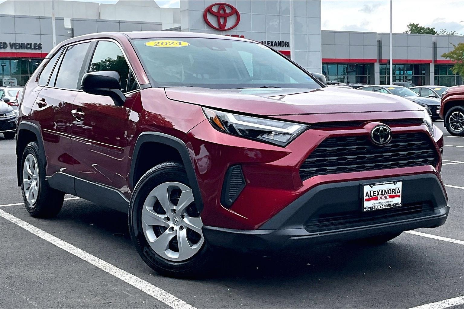 2024 Toyota RAV4 LE