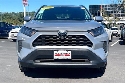2021 Toyota RAV4 LE