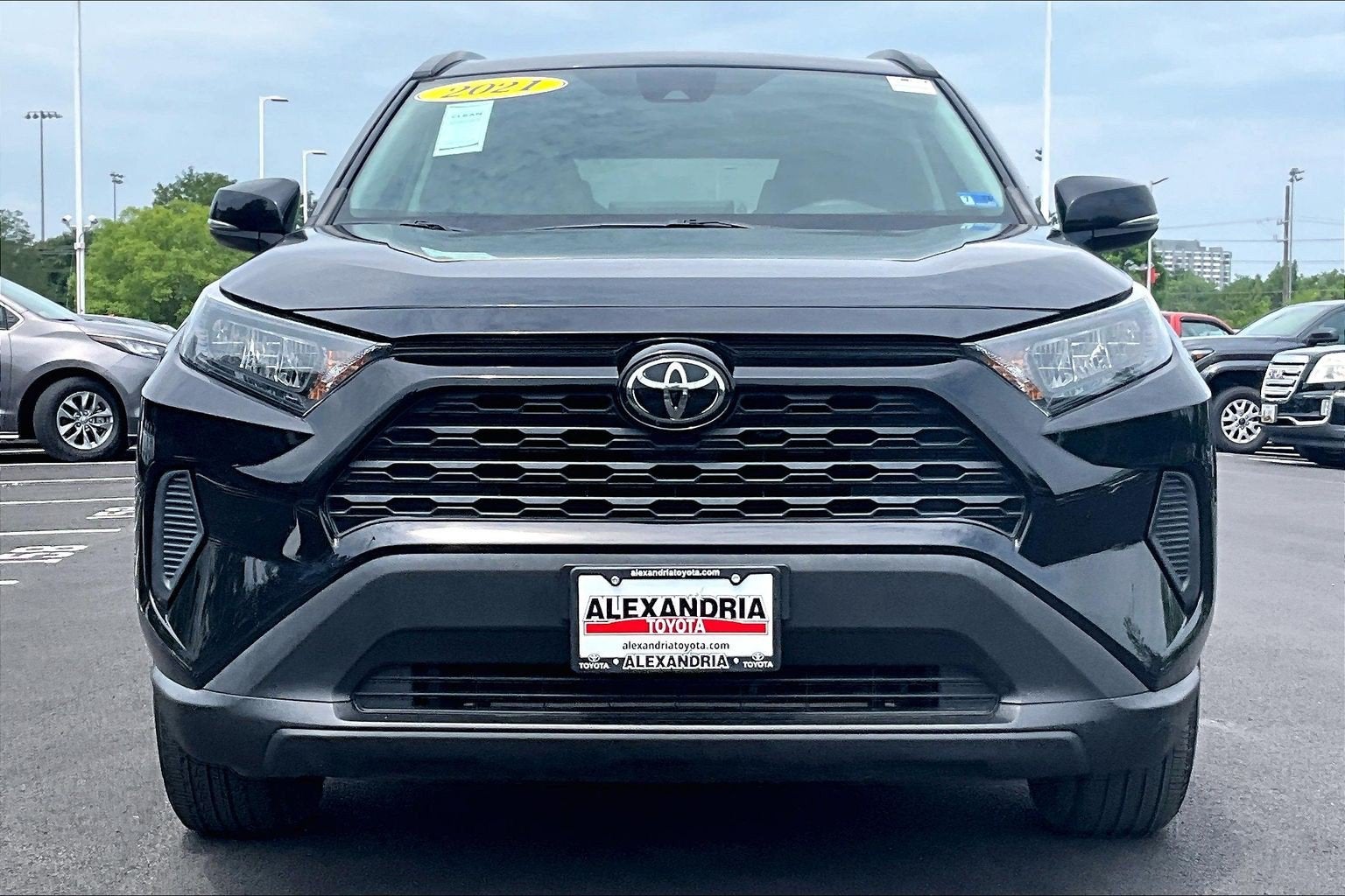 2021 Toyota RAV4 LE