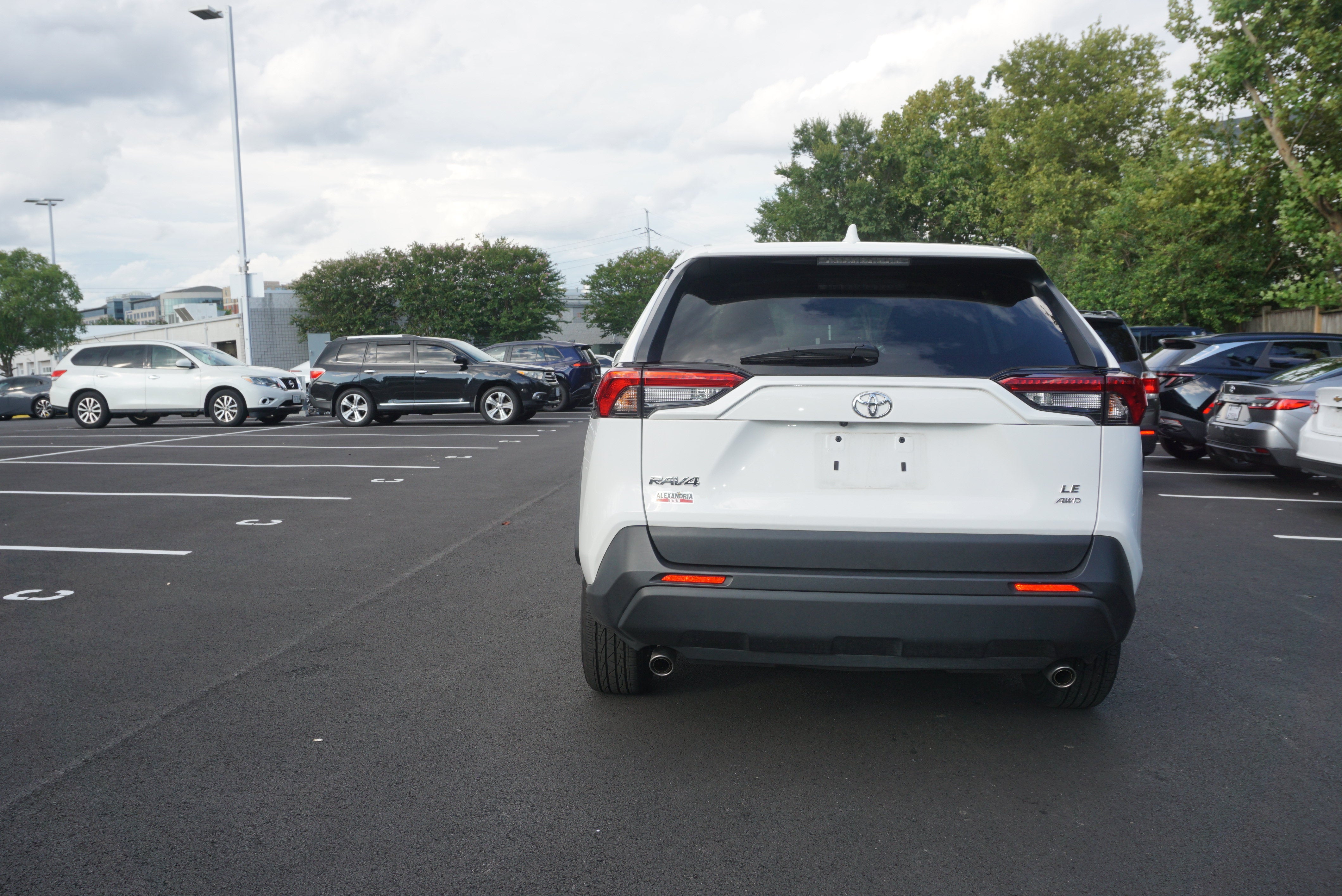 2025 Toyota RAV4 LE