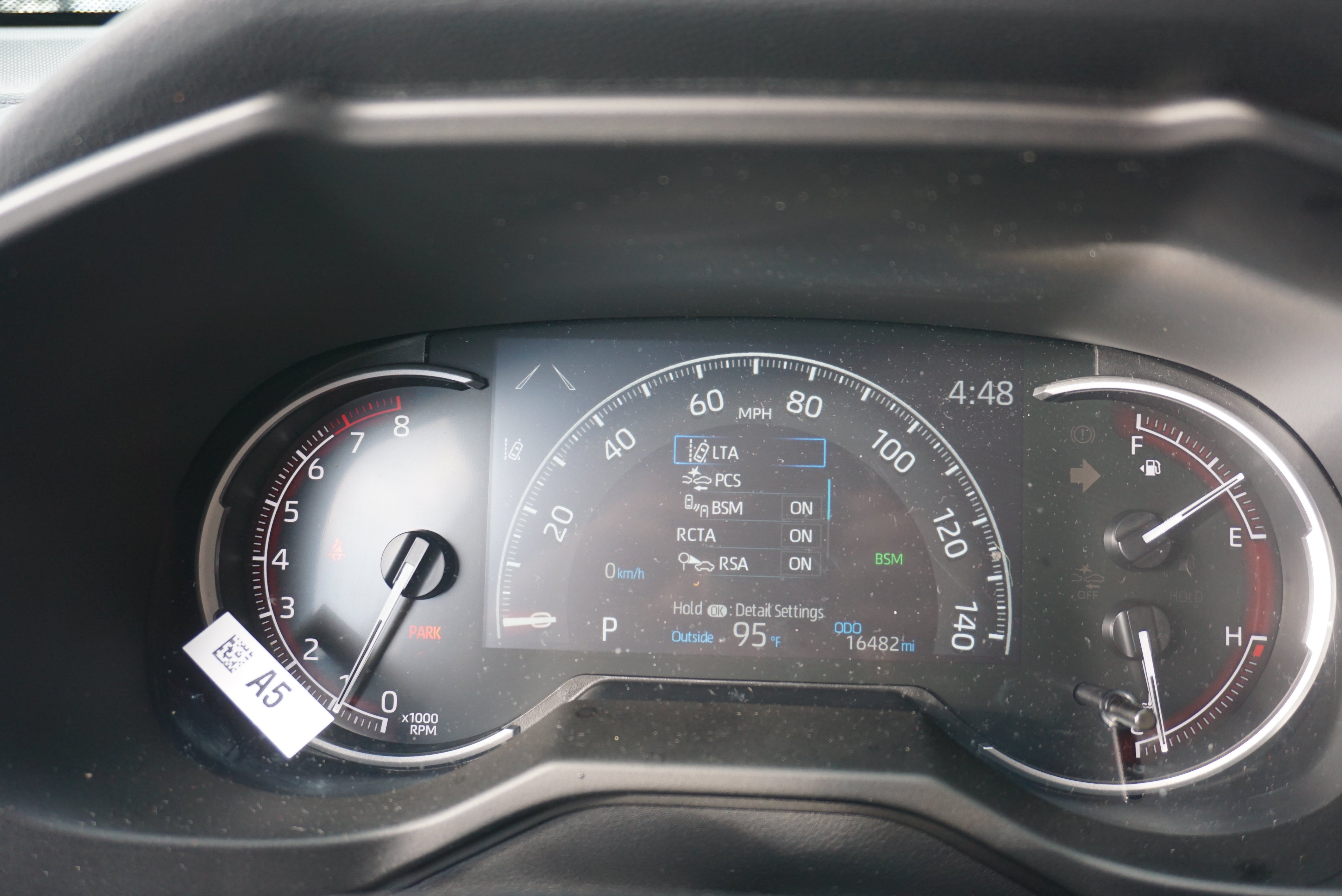 2025 Toyota RAV4 LE
